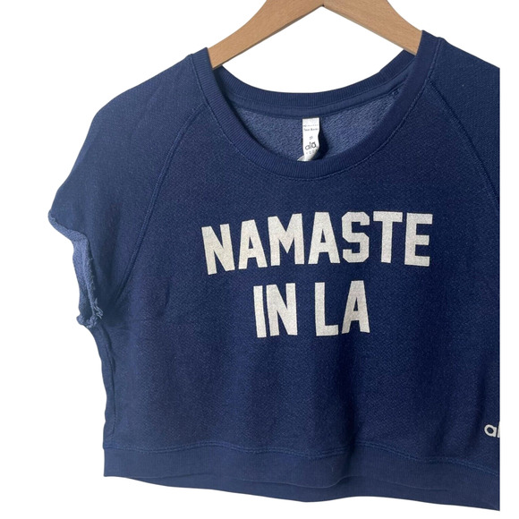 ALO Yoga Namaste In LA Spell Out Crop Top Raglan Sleeve Crew Neck Blue Small - Picture 5 of 7